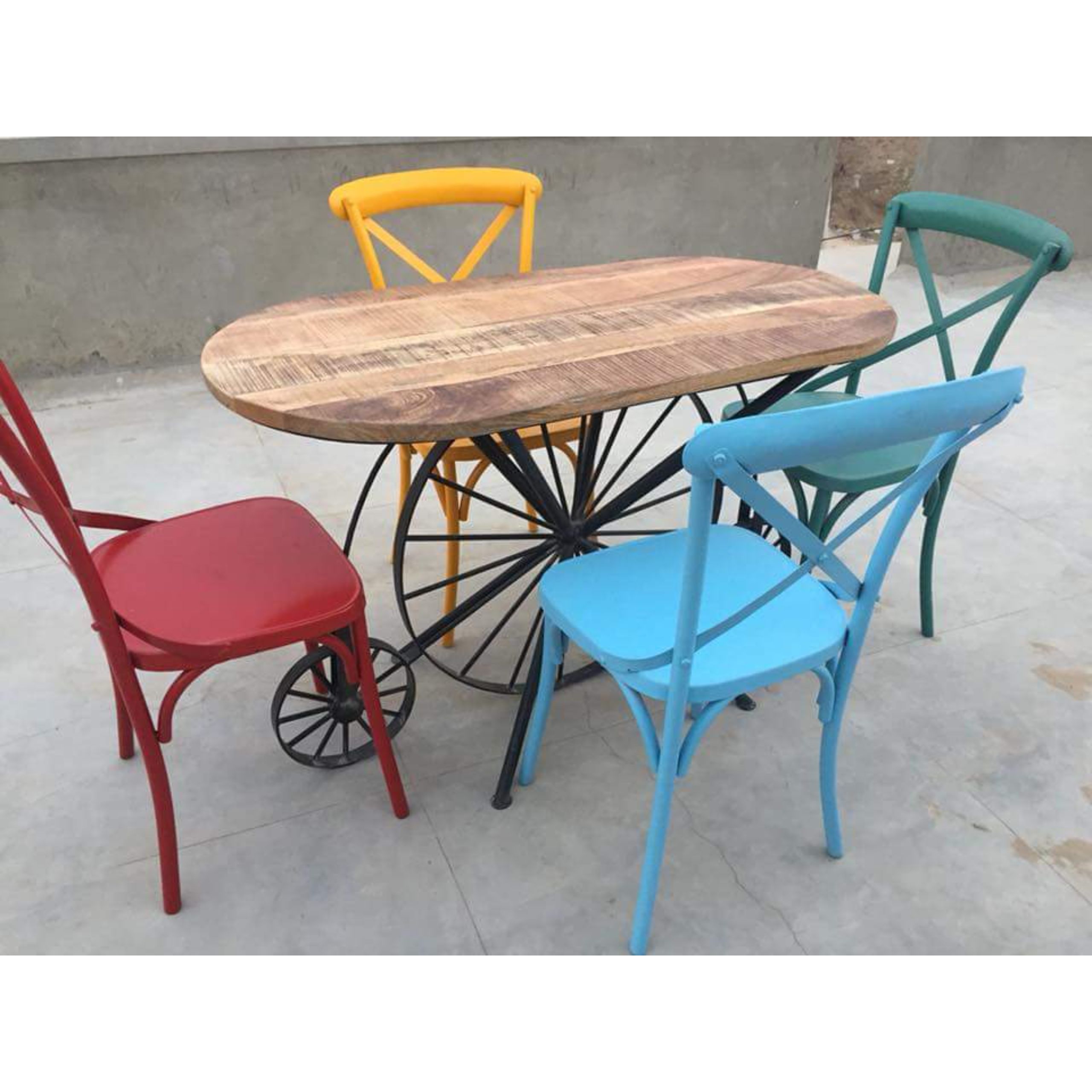 Vintage Metal Cycle Wind Wheel Type Dining Table With Chairs